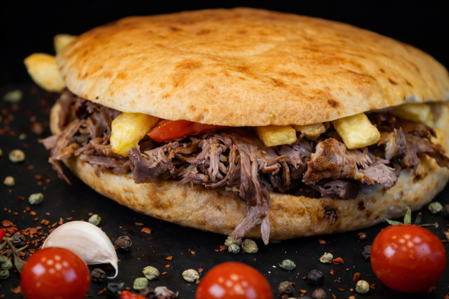 Traditional Turkish döner kebab, freshly sliced and served hot.